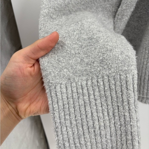 And Other Stories Turtle Neck Pullover Acrylic Grey Winter Sweater Size Large - Picture 7 of 15